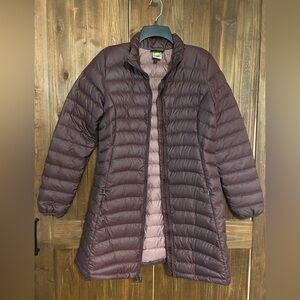 Patagonia Women's Puffer Jacket - Burgundy